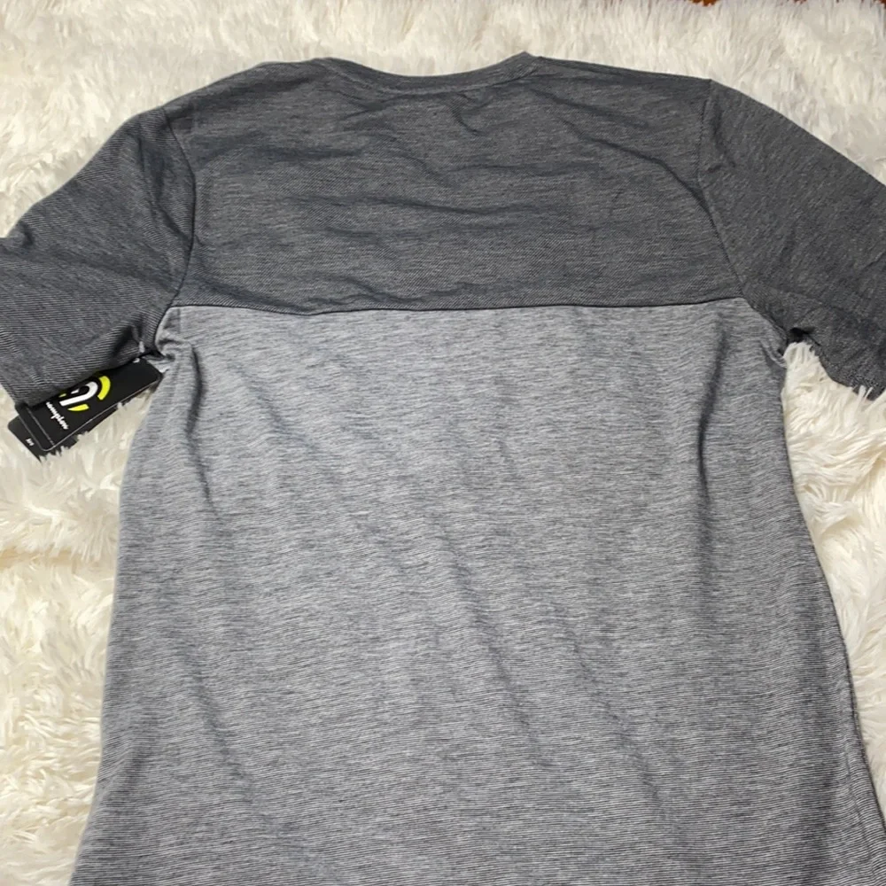 Champion Gray Duo Dry Breathable Odor Control Tee Men’s Size Small - Picture 9 of 12